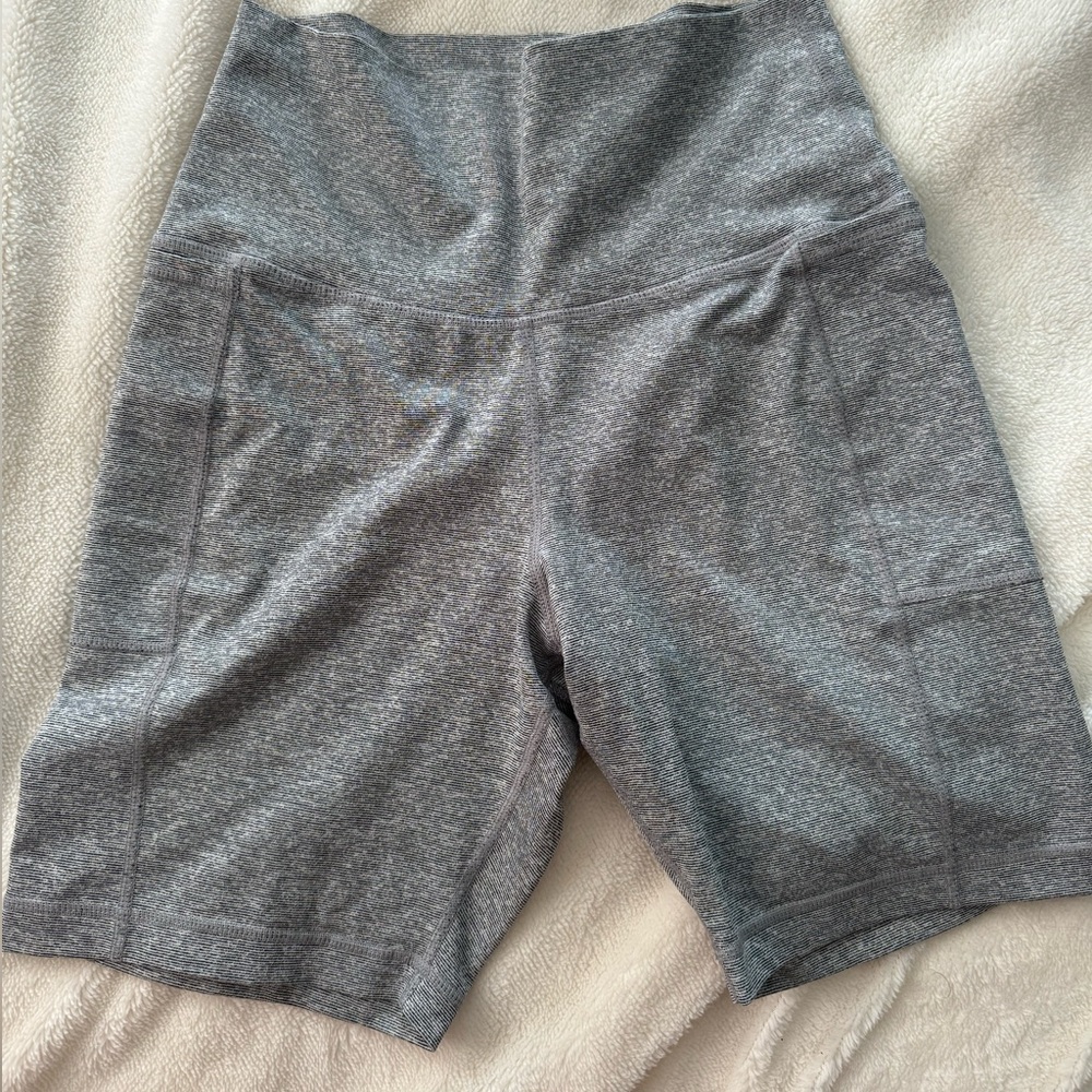 Vuori biker shorts 5”